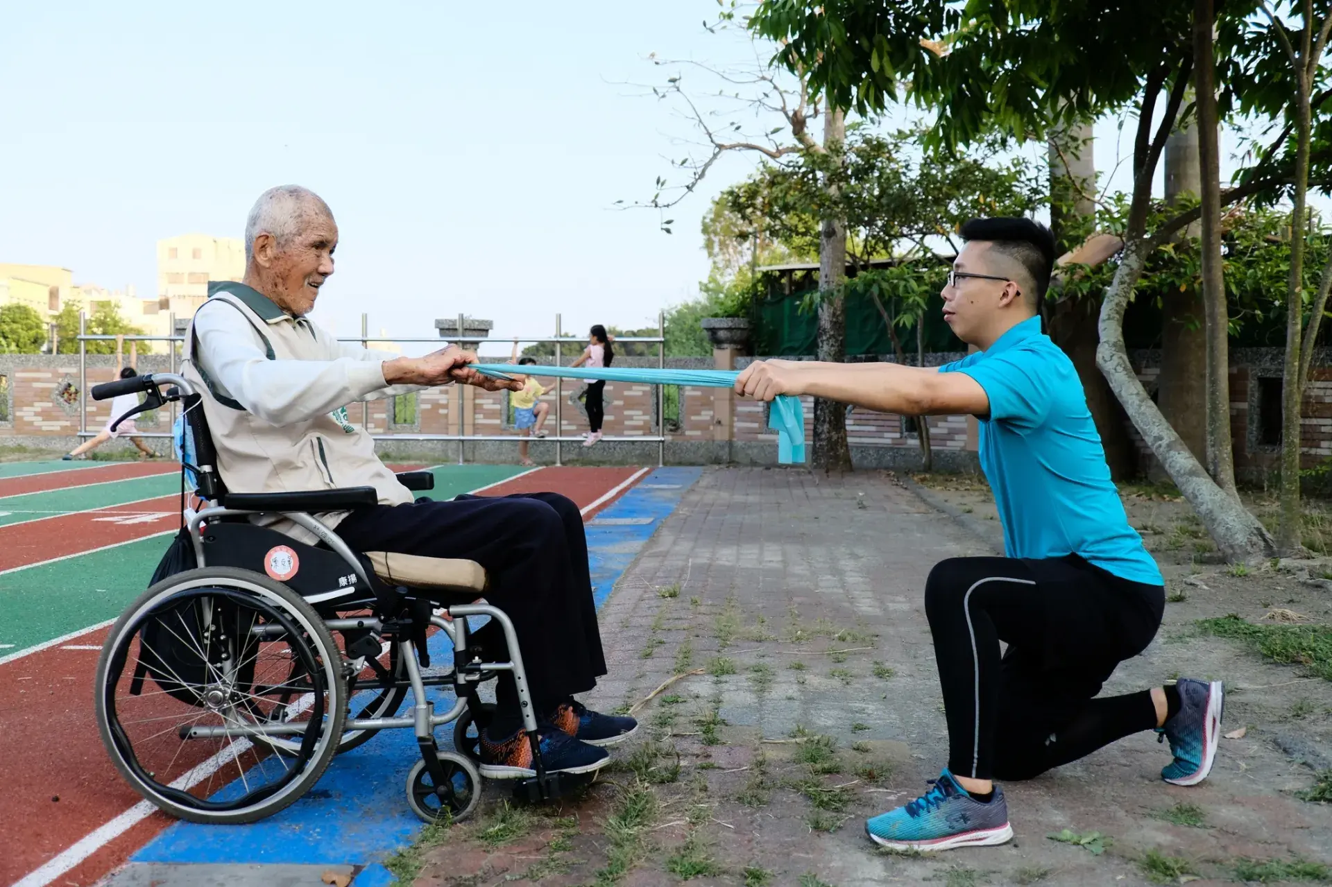 O325788025fbdeeb0e641220973d4c90f 4620693218536983081 200703 0014